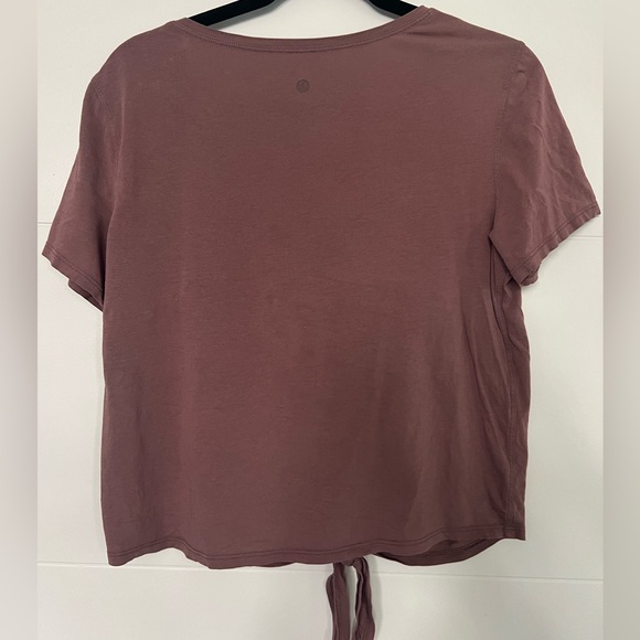 Lululemon Knot Gonna Fly Tee - Picture 2 of 3